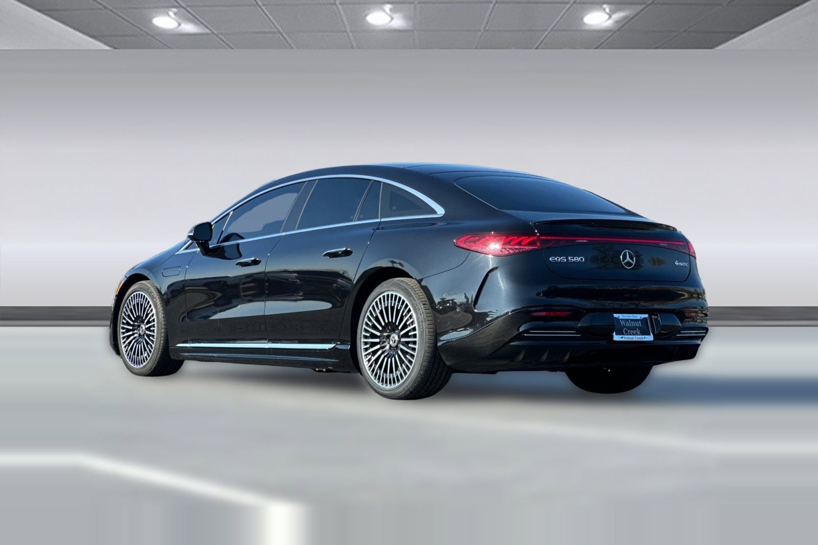 2023 Mercedes-Benz EQS 580 4MATIC Sedan photo 2