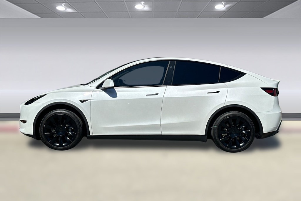 Used 2025 Tesla Model Y Long Range RWD *Ltd Avail* SUV