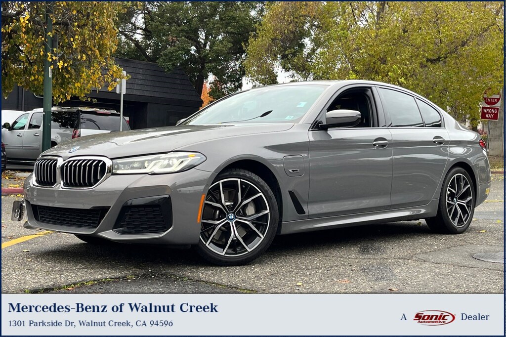 Used 2022 BMW 5 Series 530e Plug-In Hybrid Sedan