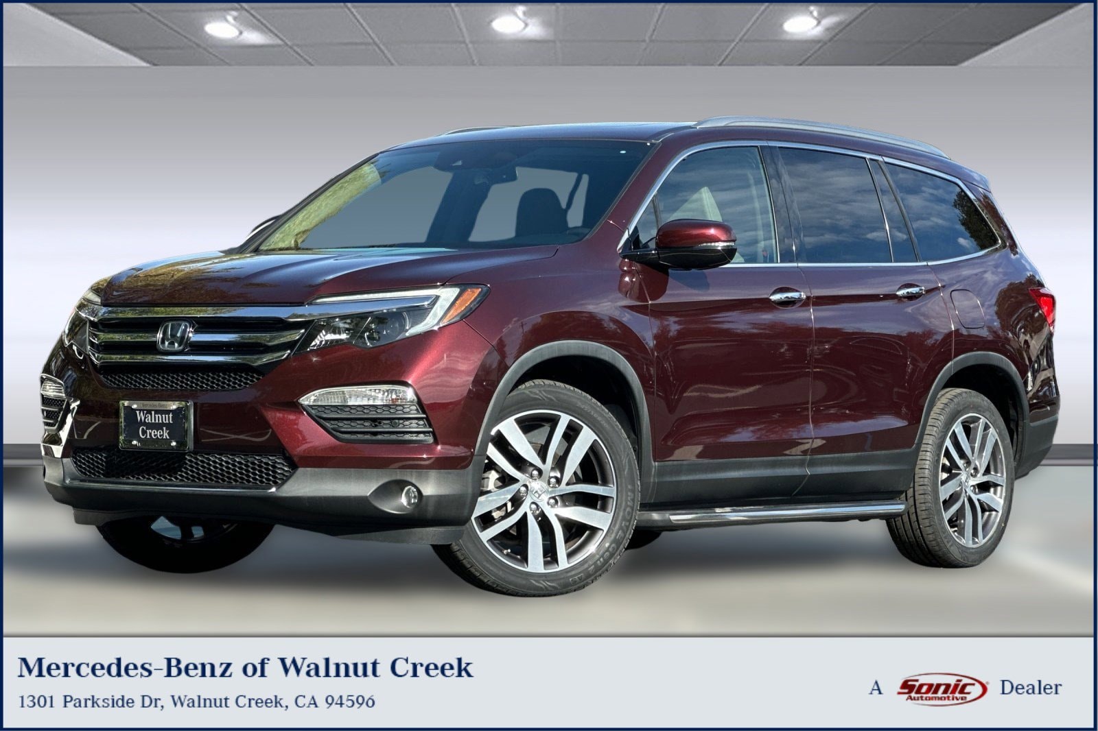 2017 Honda Pilot Touring's photo