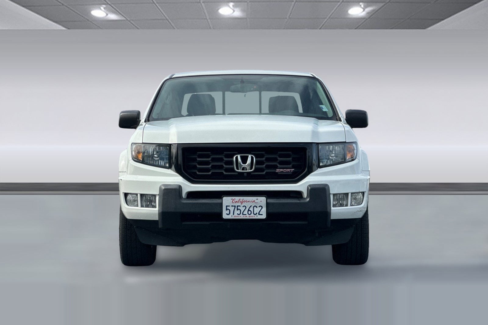 2013 Honda Ridgeline 4WD Crew Cab Sport photo 4