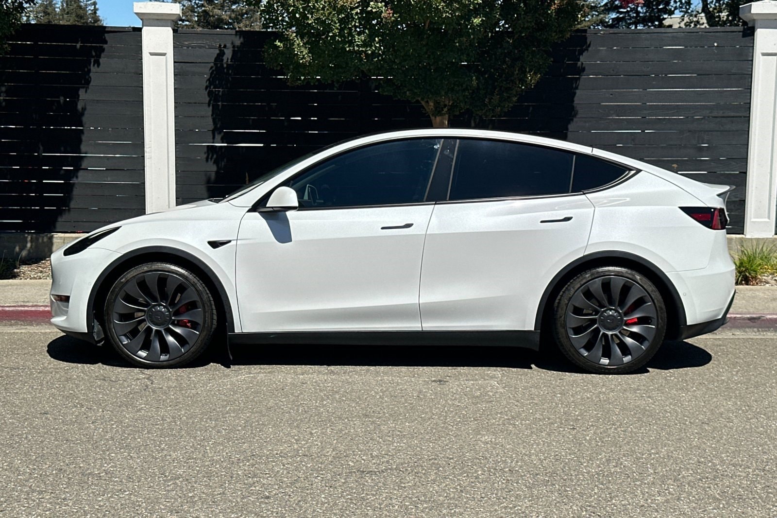 Used 2022 Tesla Model Y Performance with VIN 7SAYGDEF3NF397623 for sale in Walnut Creek, CA