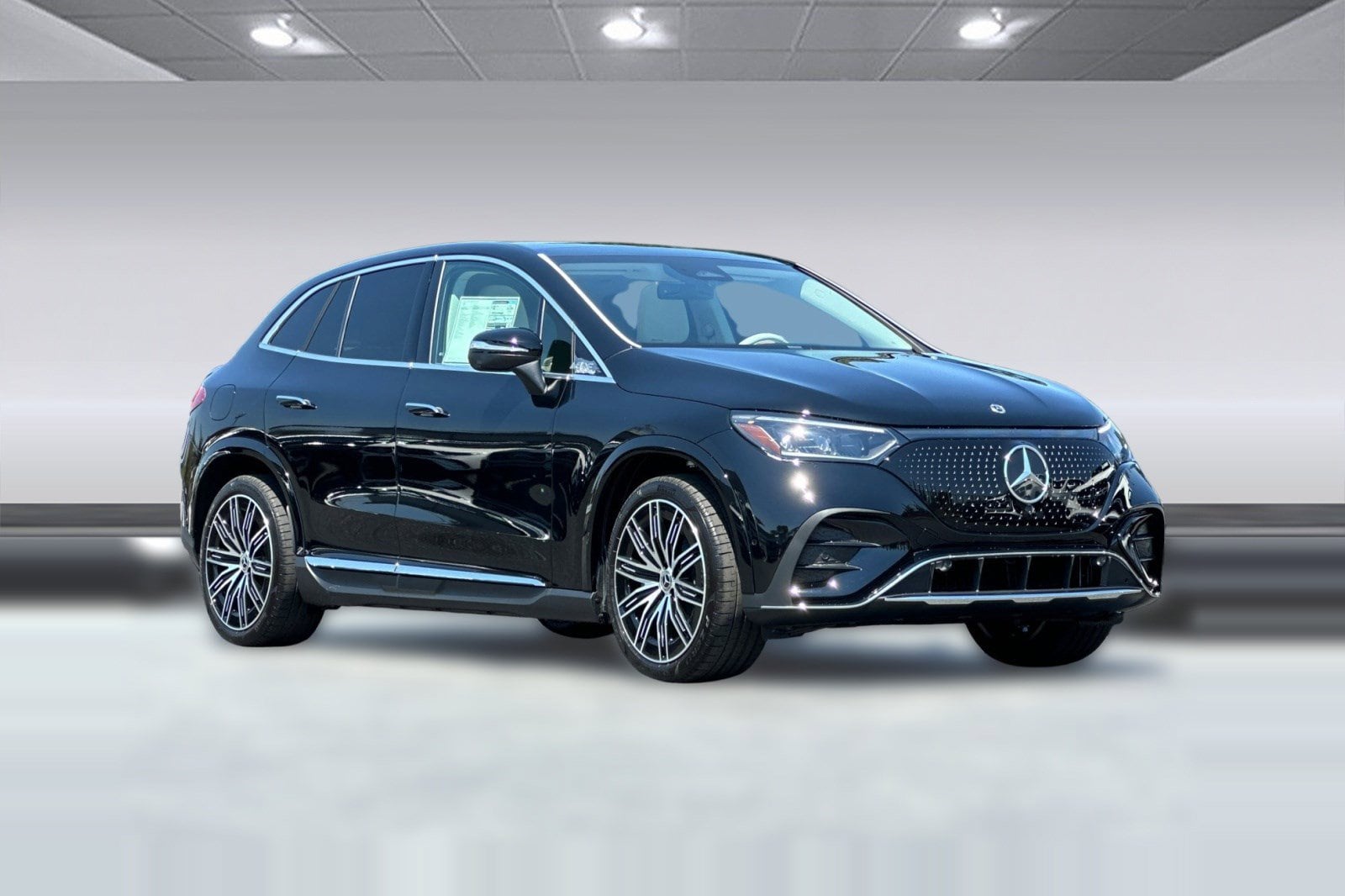 2026 Mercedes-Benz EQE 320+ SUV photo 4