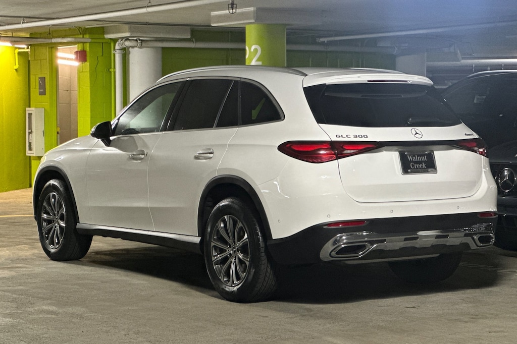 New 2026 Mercedes-Benz GLC 300 4MATIC SUV