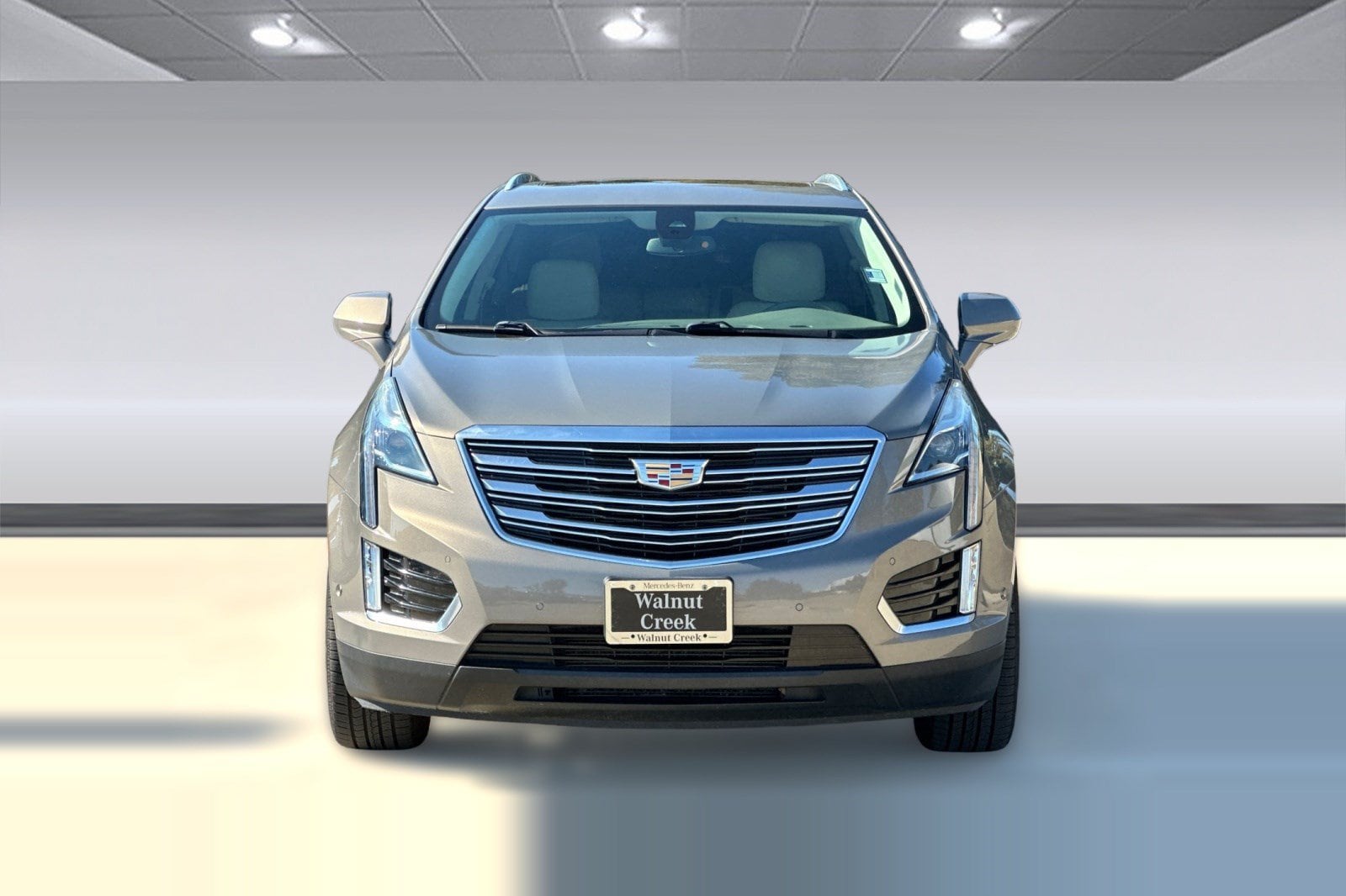 XT5 AWD 4dr Premium Luxury SUV