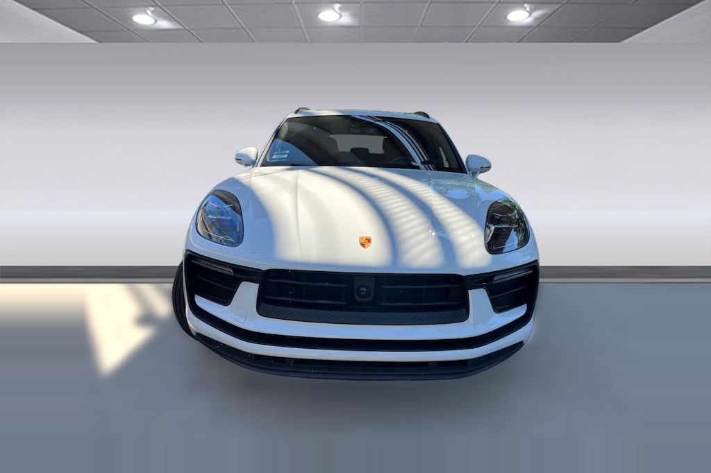 Used 2023 Porsche Macan AWD SUV