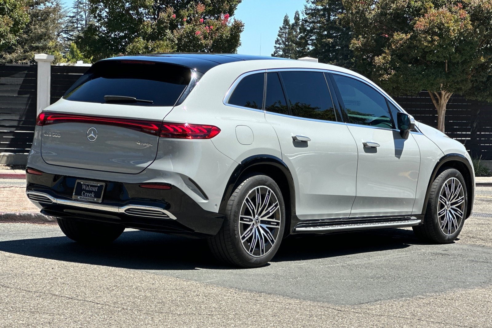 EQS 580 4MATIC SUV SUV