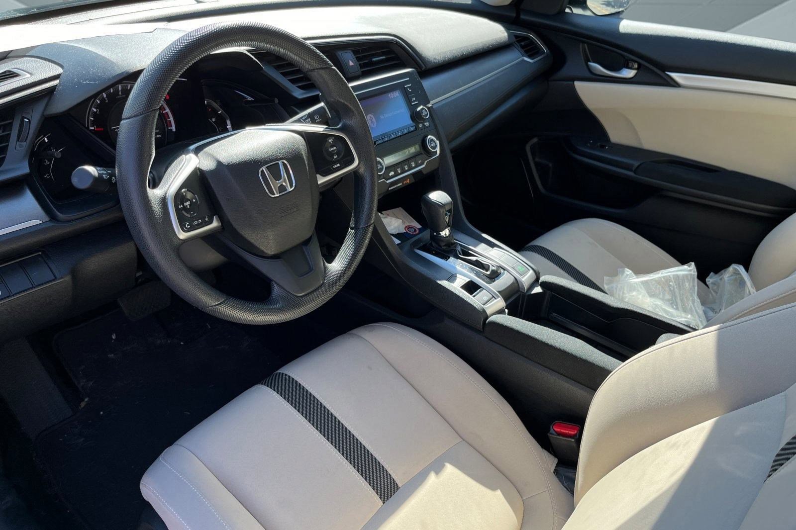 2018 Honda Civic LX photo 3