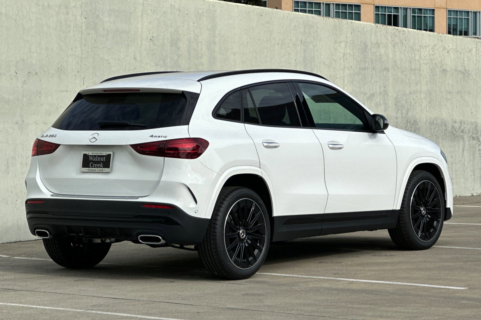 2025 Mercedes Benz GLA 250 4MATIC photo 4