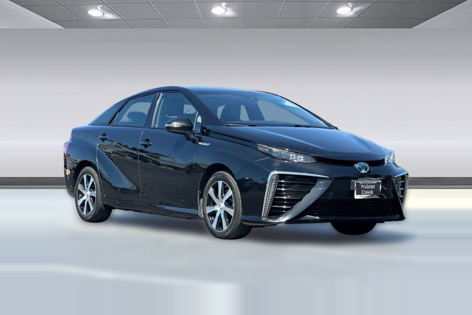 2019 Toyota Mirai Sedan photo 6