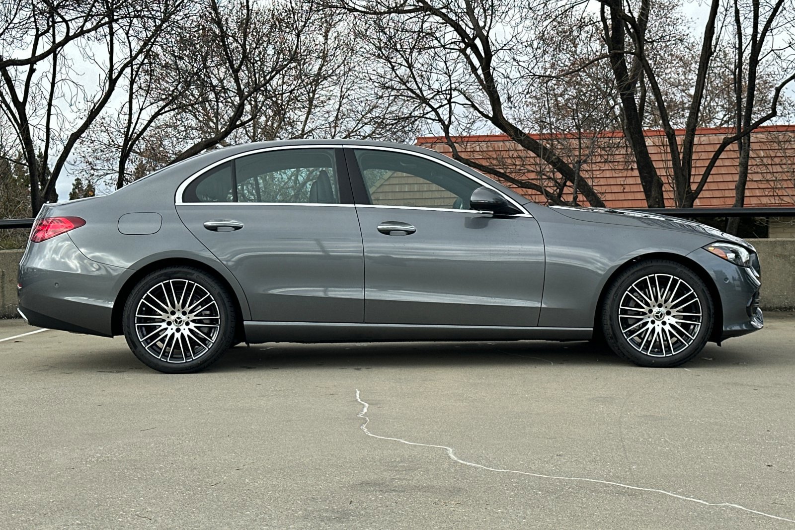 2025 Mercedes Benz C 300 photo 2