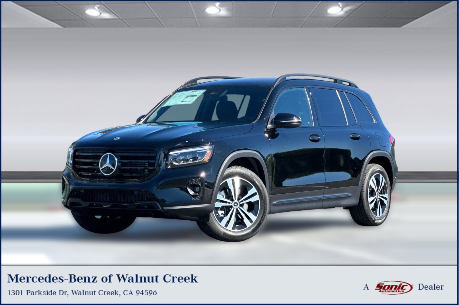2026 Mercedes-Benz GLB GLB 250 4MATIC's photo