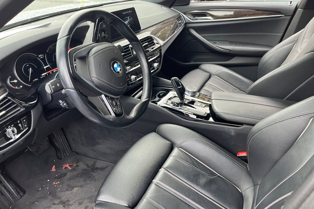 Used 2018 BMW 5 Series 530e iPerformance Plug-In Hybrid Sedan