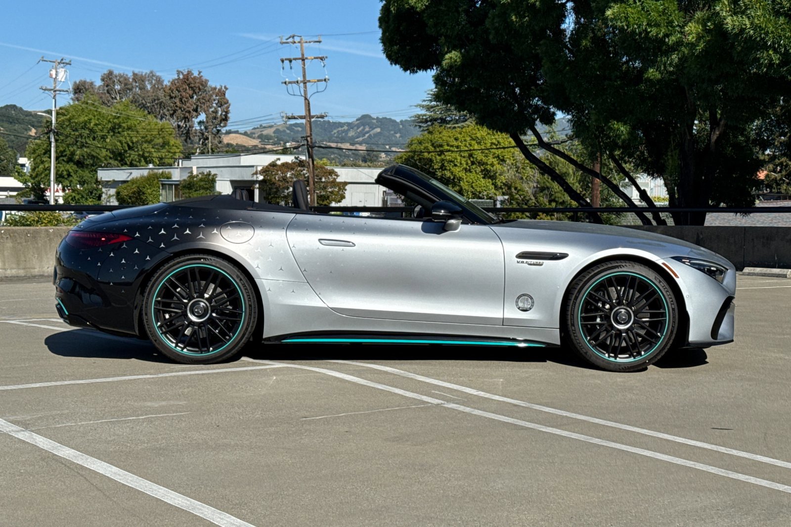 2024 Mercedes Benz SL AMG 63 photo 2