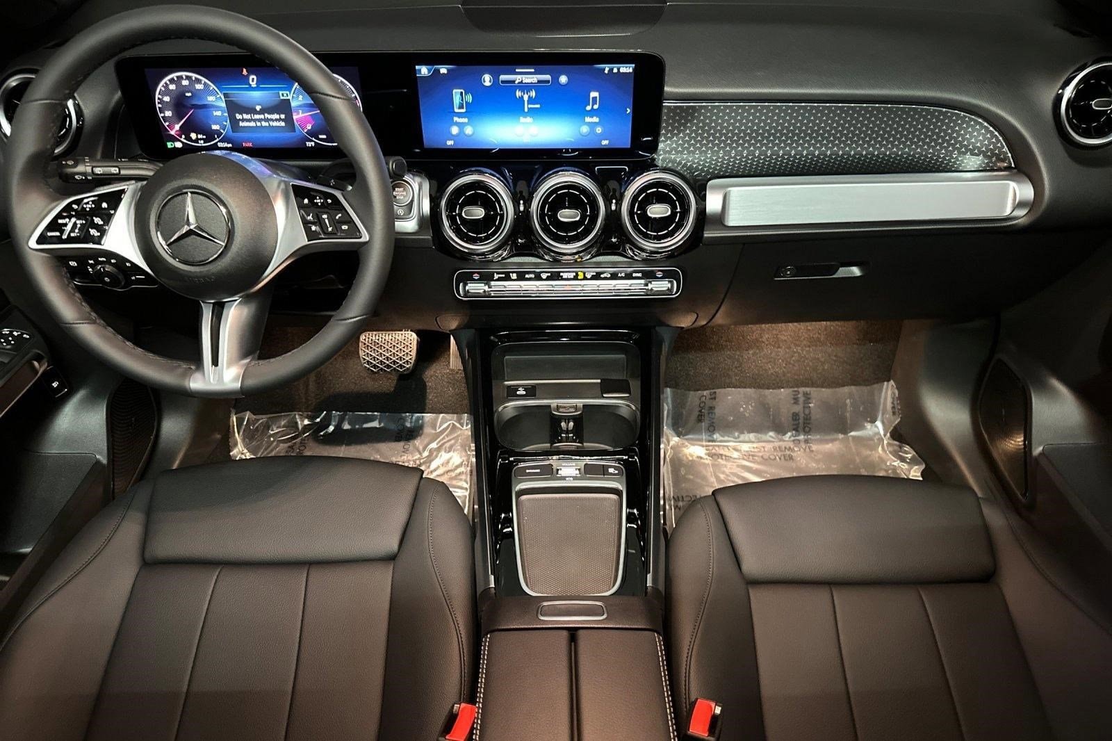 2026 Mercedes-Benz GLB GLB 250 - Photo 14