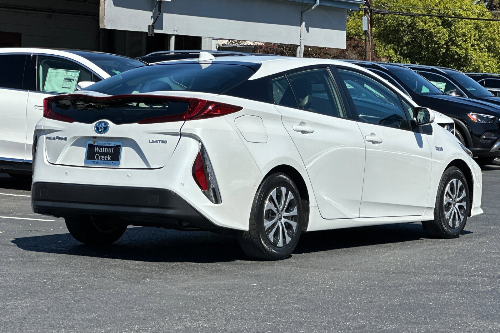 2021 Toyota Prius Prime Limited photo 3