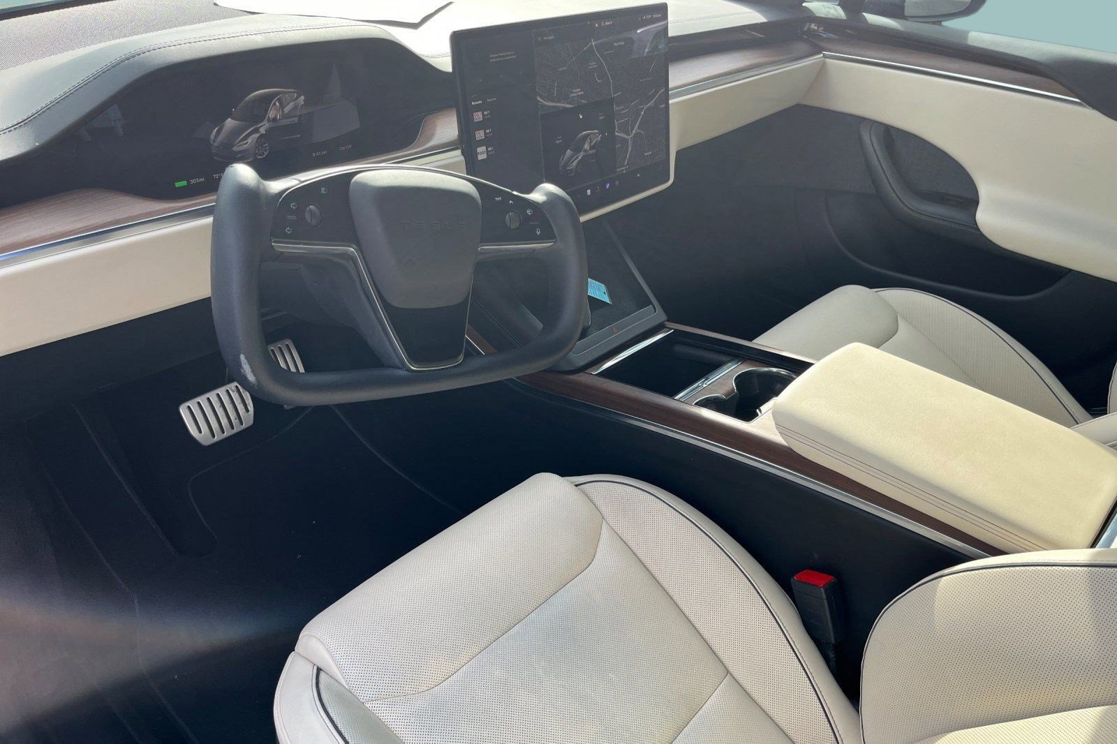 2021 Tesla Model S Plaid photo 3