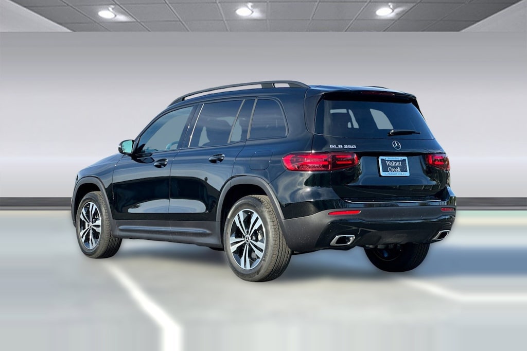 New 2026 Mercedes-Benz GLB 250 SUV