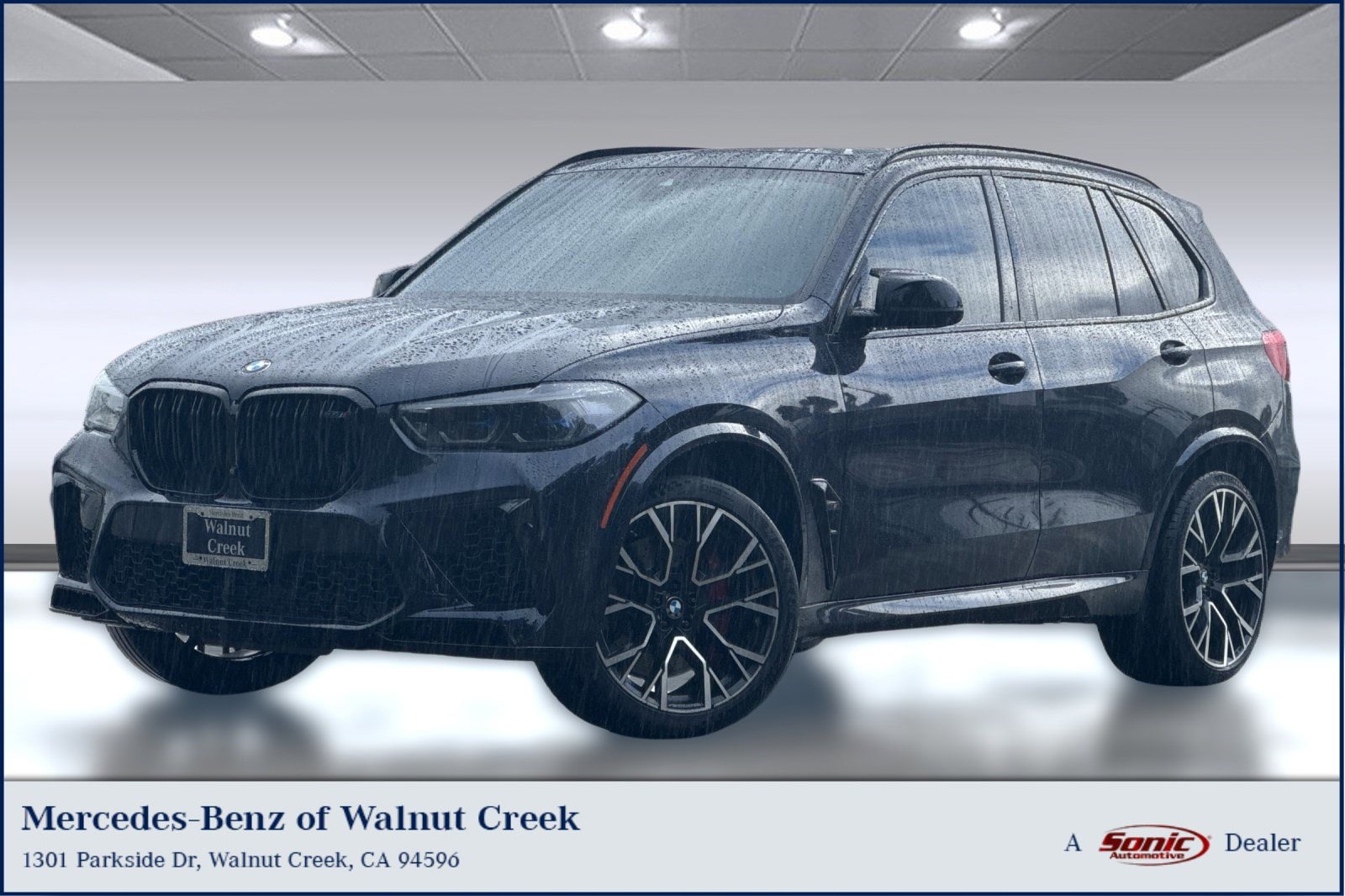 2022 BMW X5 M Base's photo