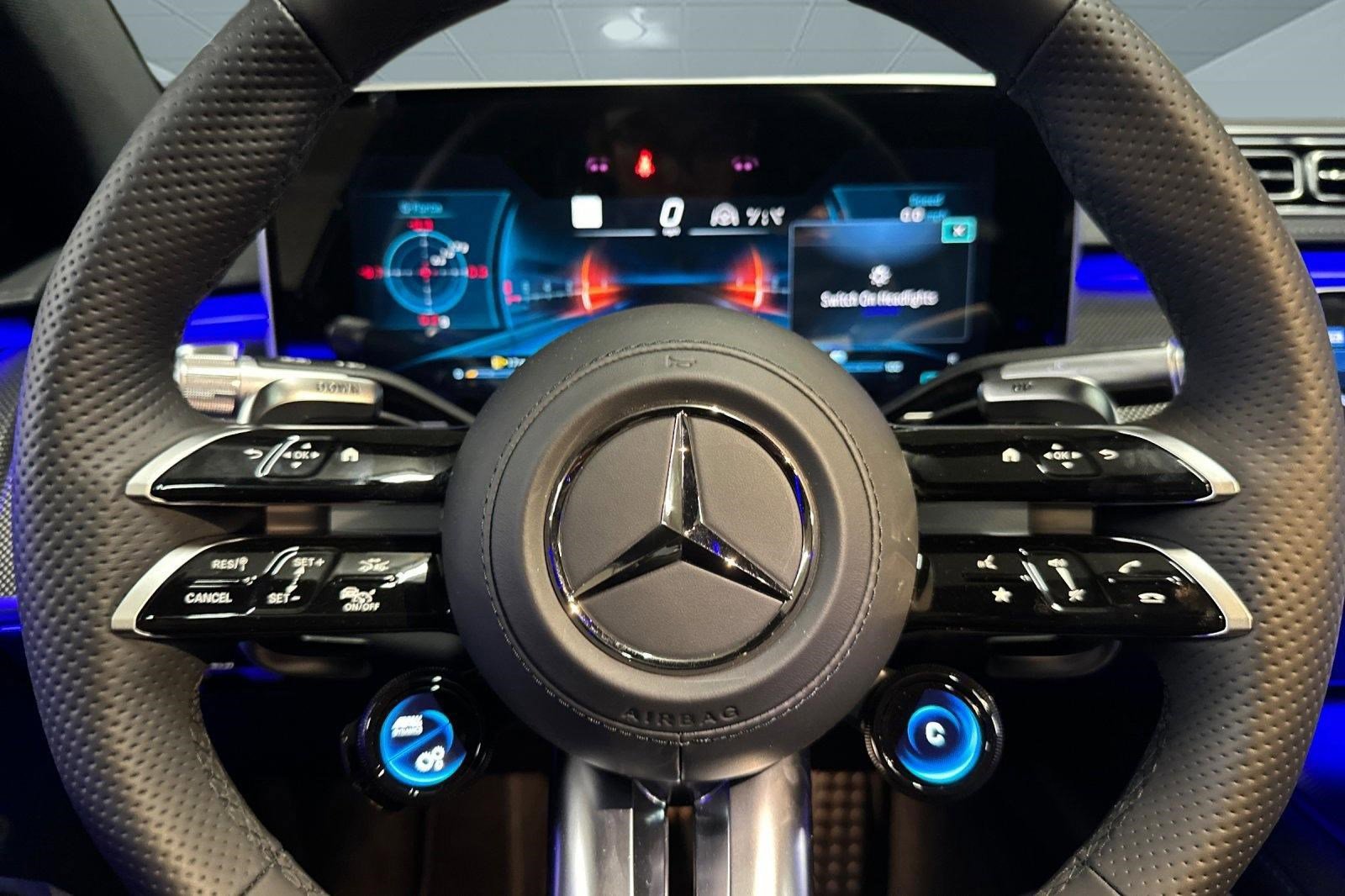 2025 Mercedes-Benz S-Class S 63 - Photo 15
