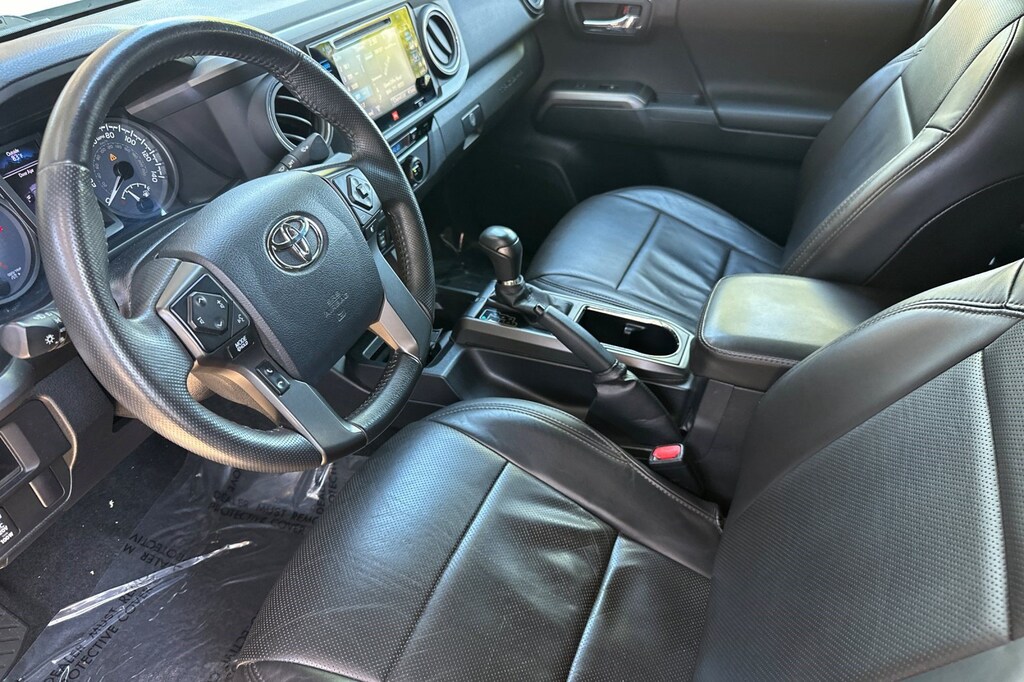 Used 2016 Toyota Tacoma 4WD Double Cab LB V6 AT TRD Sport Truck Double Cab