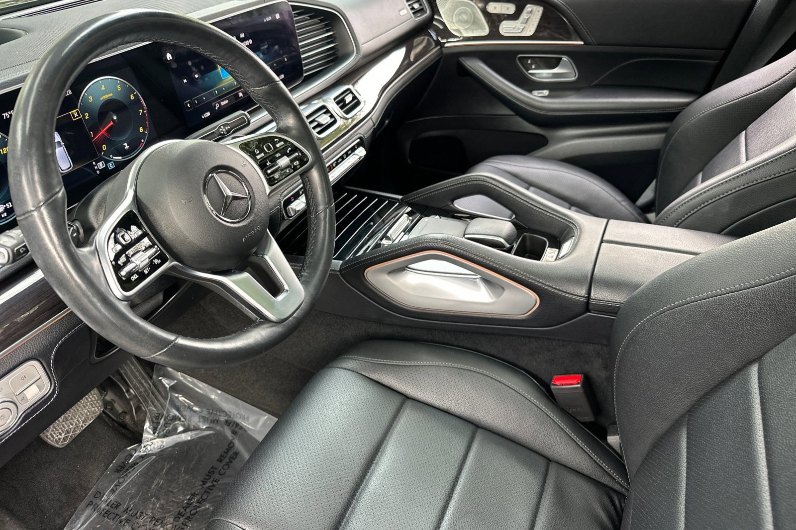 2022 Mercedes Benz GLE 350 4MATIC photo 4