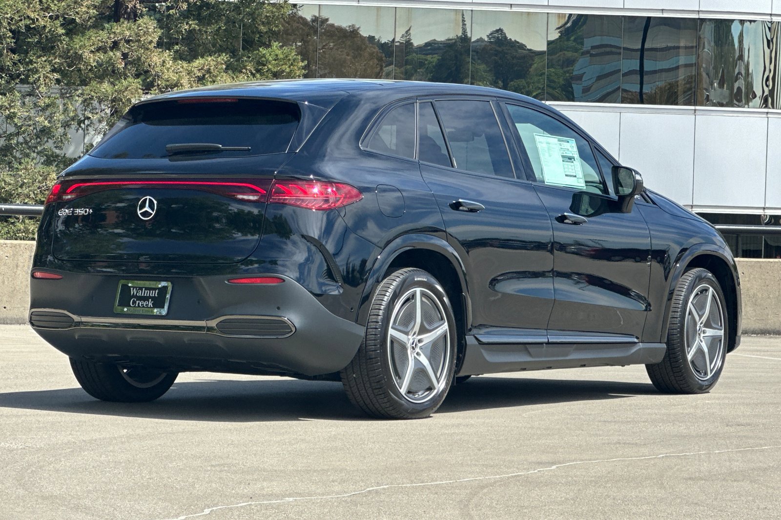 2025 Mercedes Benz EQE SUV 350 photo 3