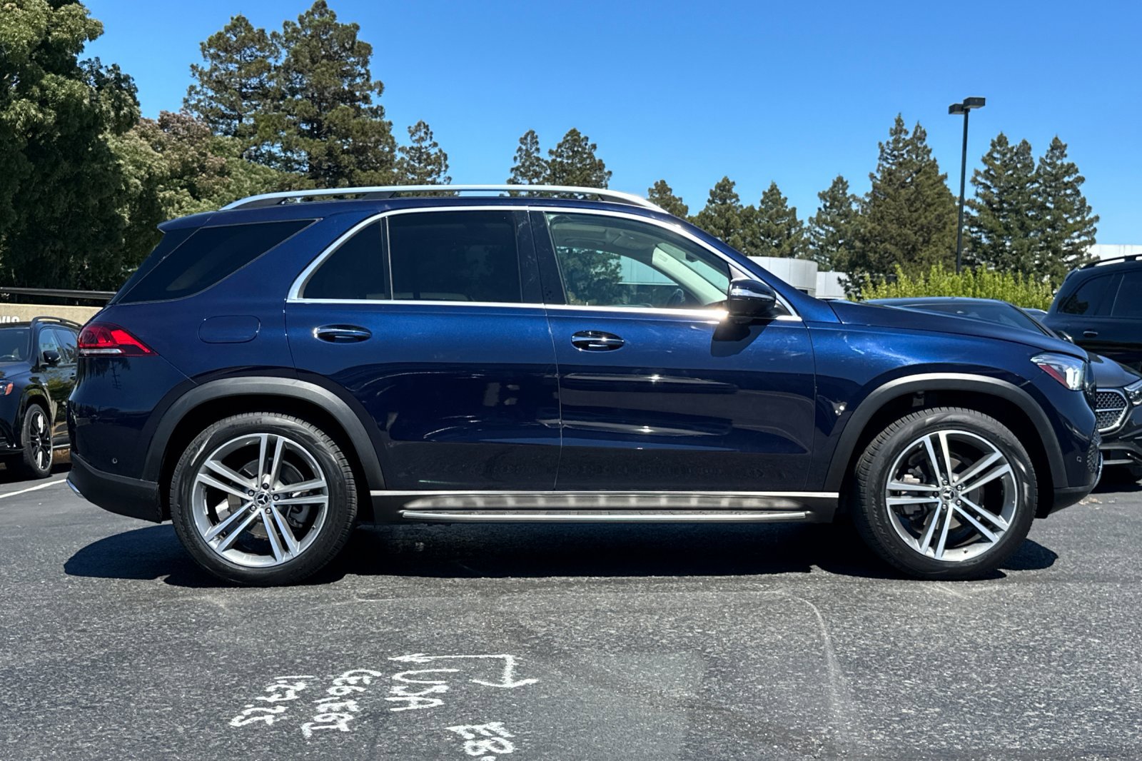 2022 Mercedes Benz GLE 350 4MATIC photo 2