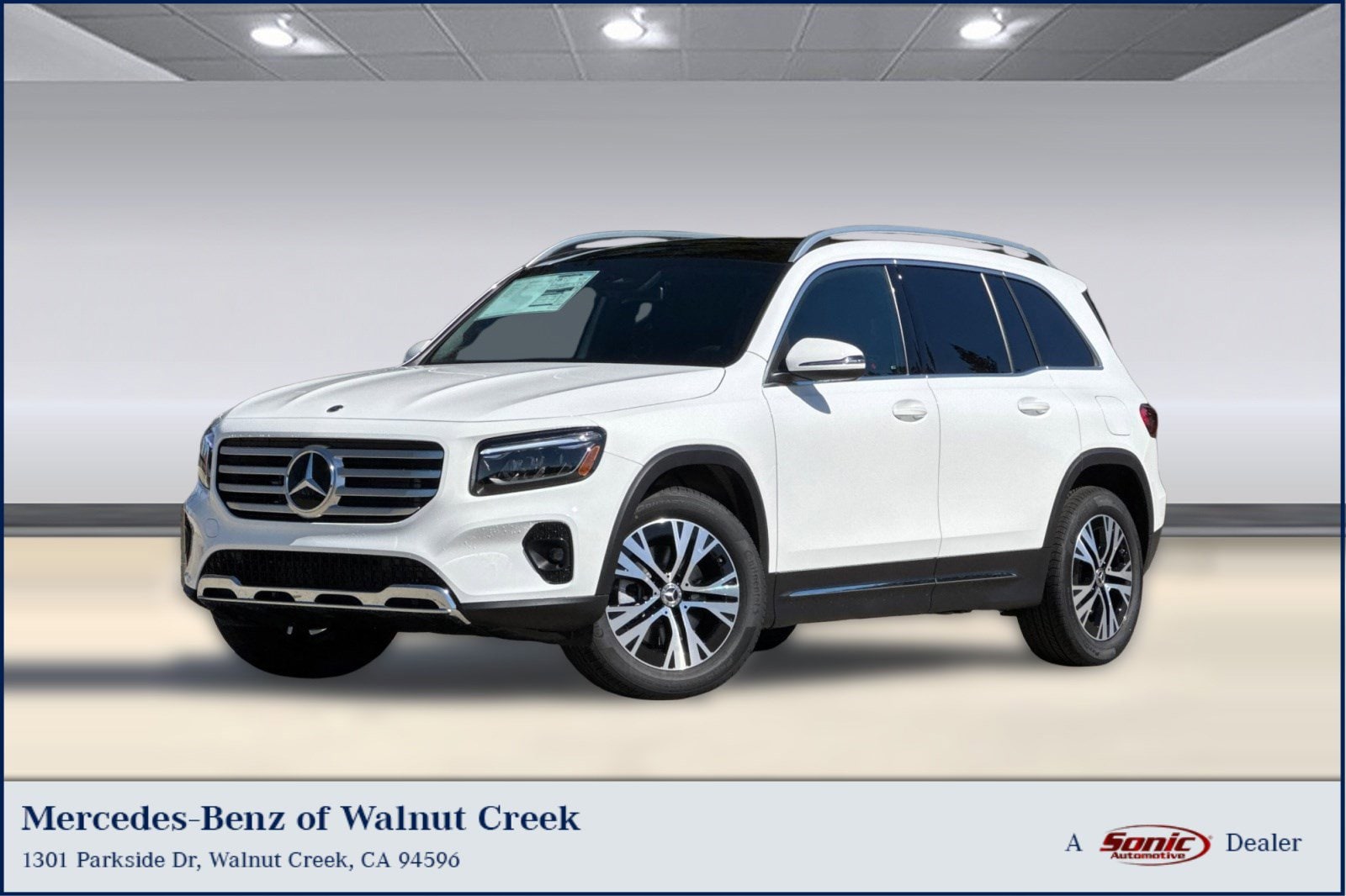 2026 Mercedes-Benz GLB GLB 250's photo