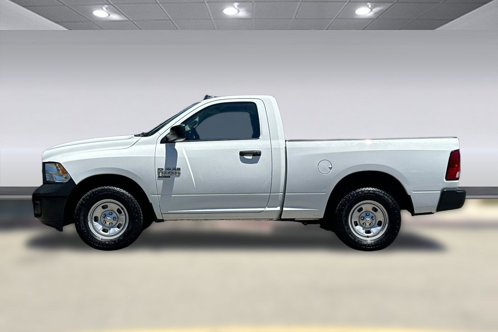 Used 2022 RAM Ram 1500 Classic Tradesman with VIN 3C6JR6AG2NG264193 for sale in Walnut Creek, CA