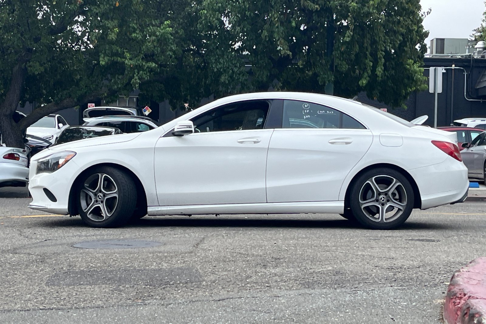 2019 Mercedes Benz CLA 250 photo 2