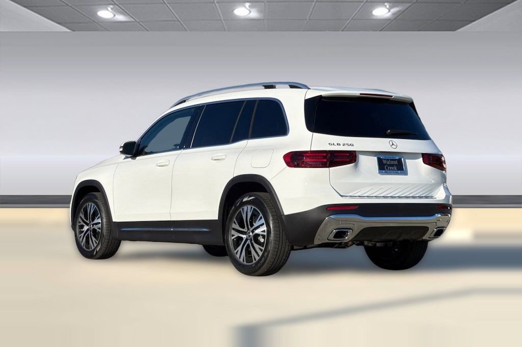 New 2026 Mercedes-Benz GLB 250 SUV