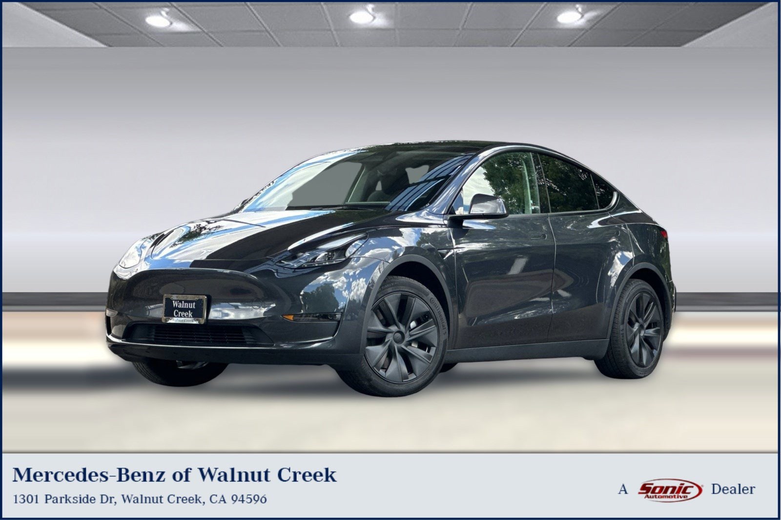 2025 Tesla Model Y Long Range Rear Wheel Drive's photo