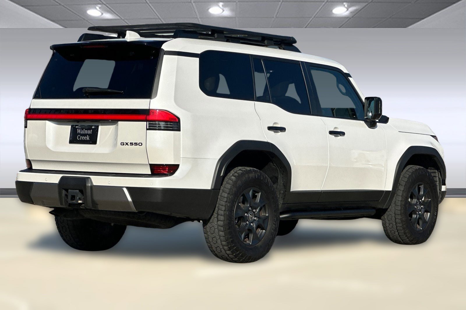 2024 Lexus GX 550 Overtrail photo 3