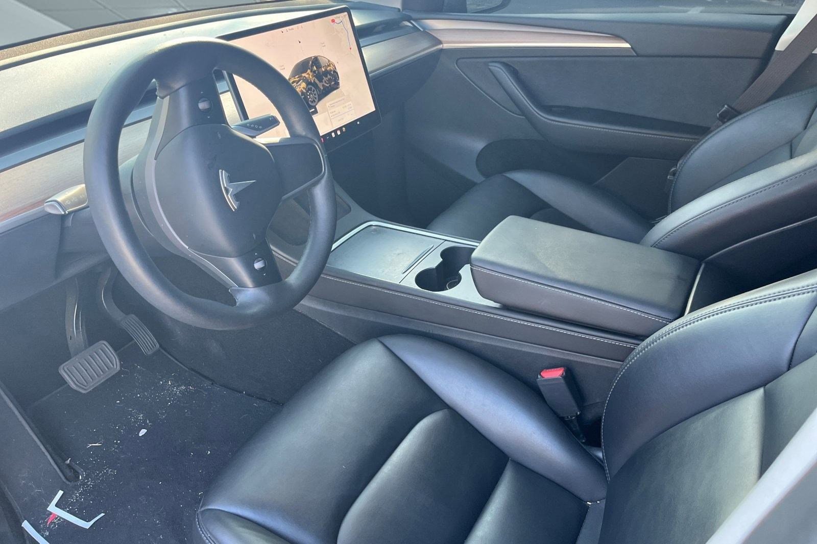 Used 2024 Tesla Model Y Long Range with VIN 7SAYGDED0RF016752 for sale in Northfield, Minnesota