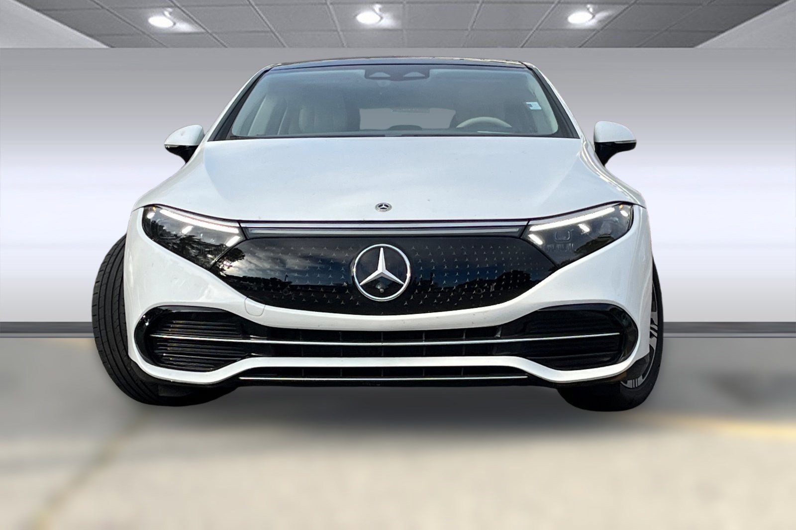 2022 Mercedes Benz EQS Sedan 450 photo 2