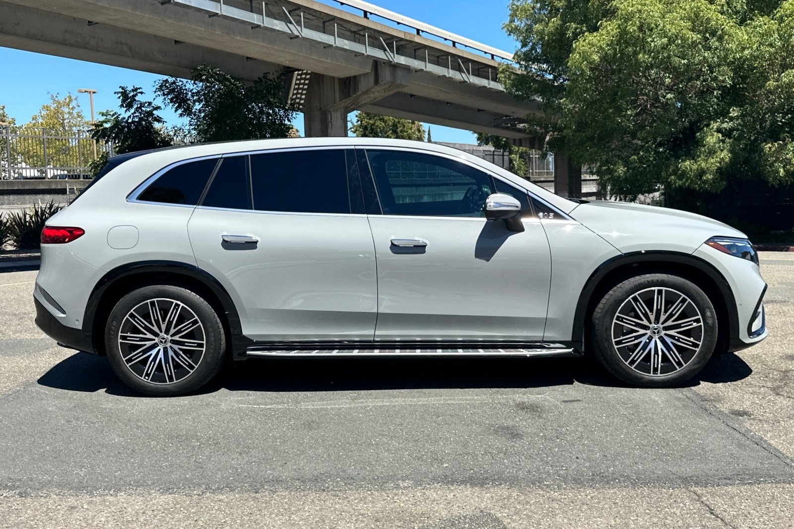 EQS 580 4MATIC SUV SUV