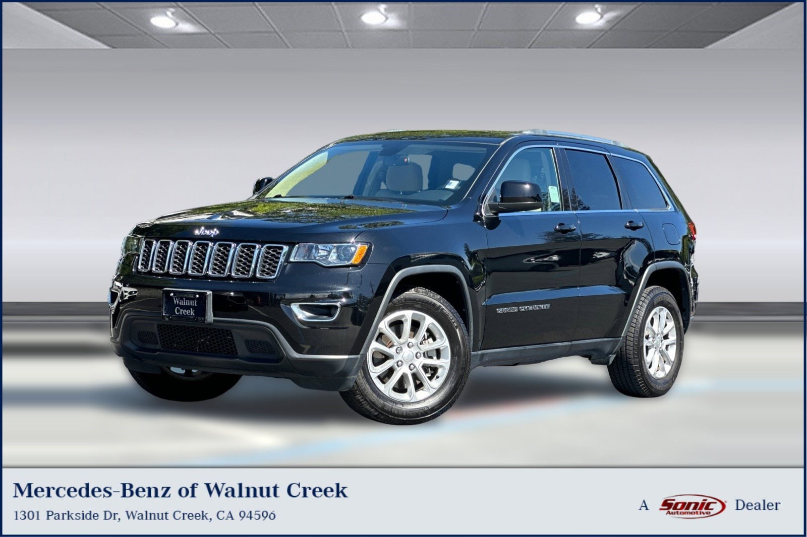2021 Jeep Grand Cherokee Laredo E's photo