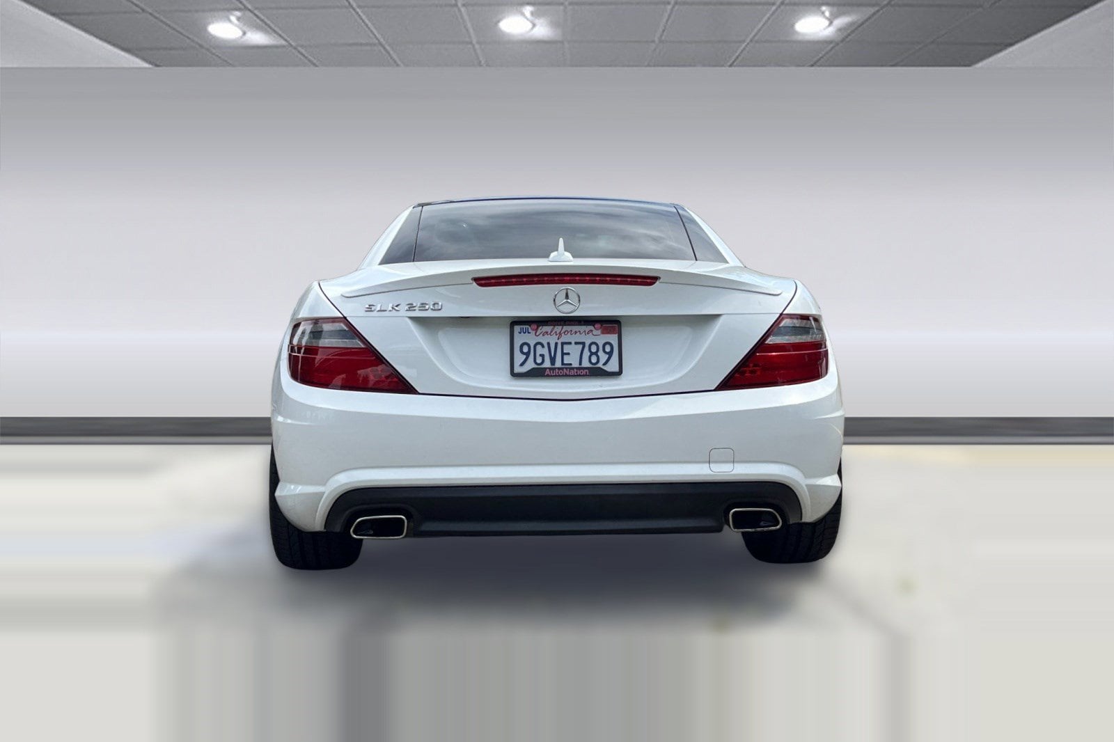 2015 Mercedes-Benz SLK-Class Coupe photo 5