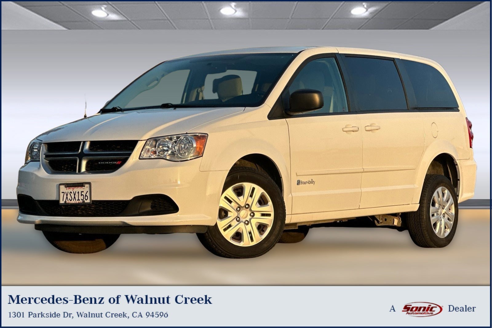 2017 Dodge Grand Caravan SE's photo