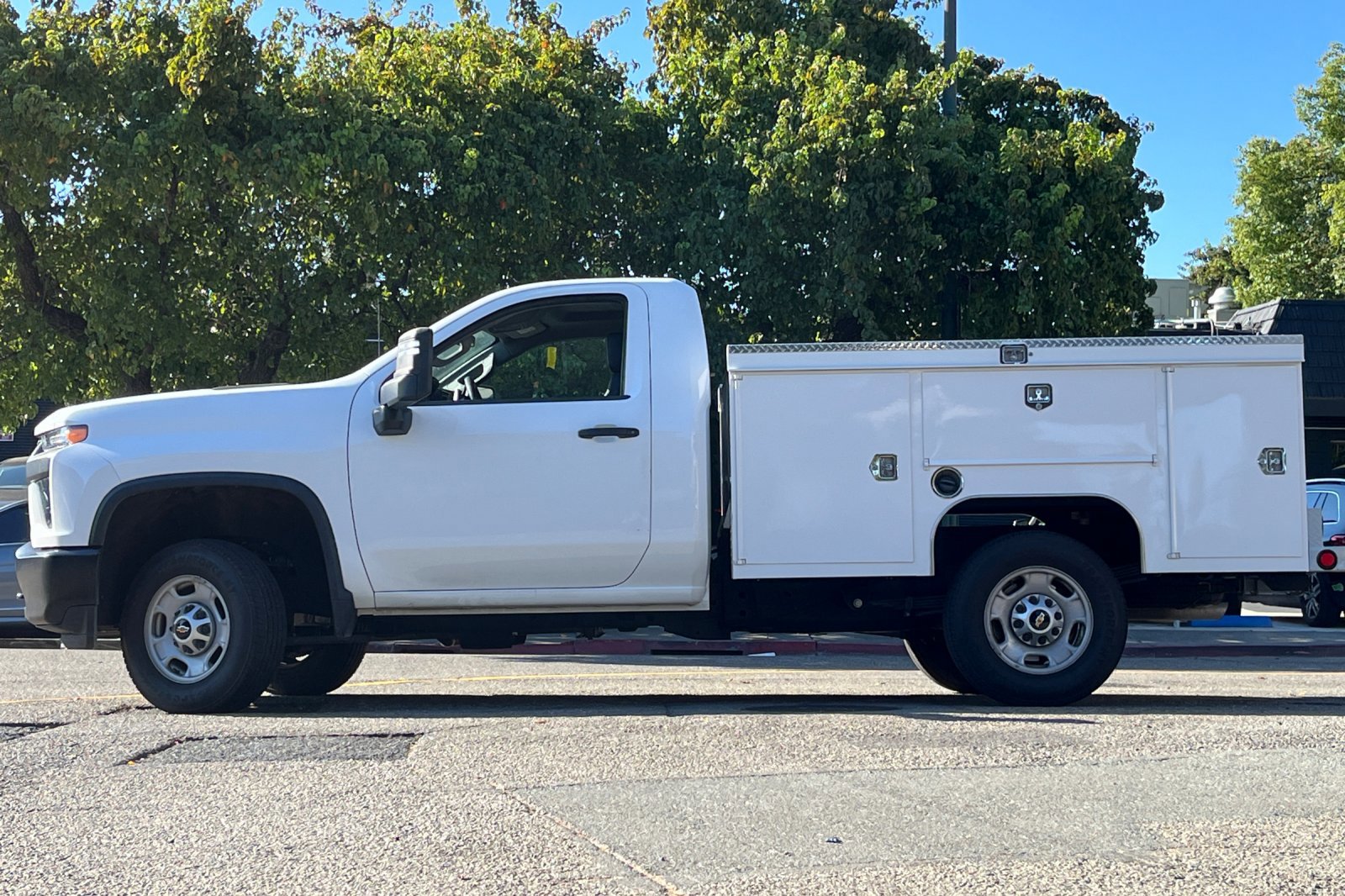 2023 Chevrolet Silverado 2500HD Work Truck photo 2