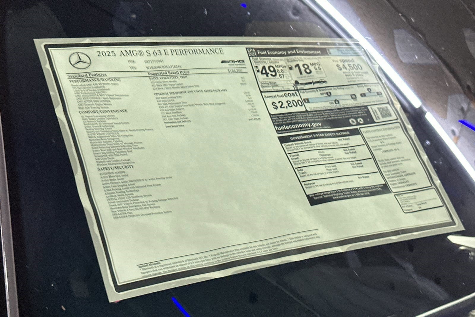 2025 Mercedes-Benz S-Class S 63 - Photo 29