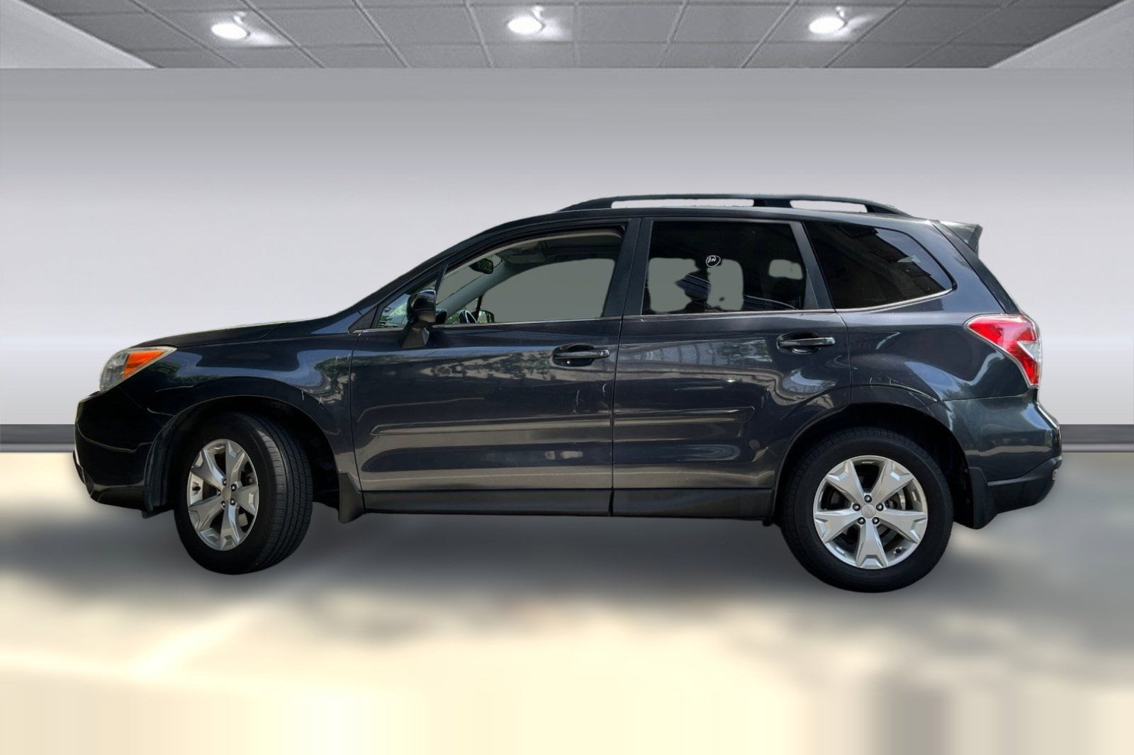 2014 Subaru Forester 4dr Auto 2.5i Limited PZEV photo 2