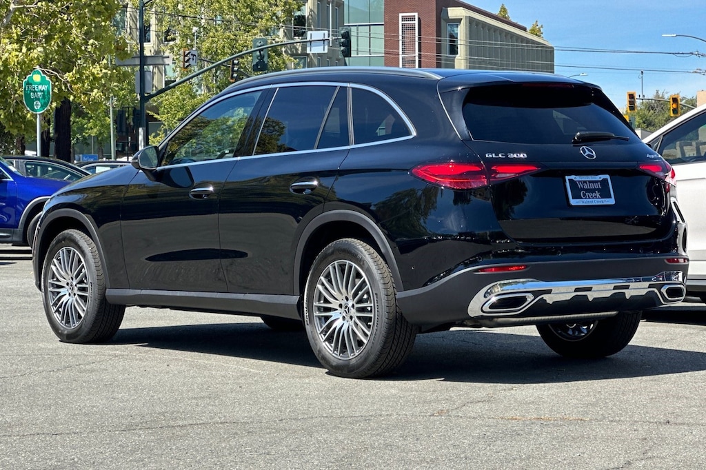 Used 2026 Mercedes-Benz GLC 300 4MATIC SUV SUV