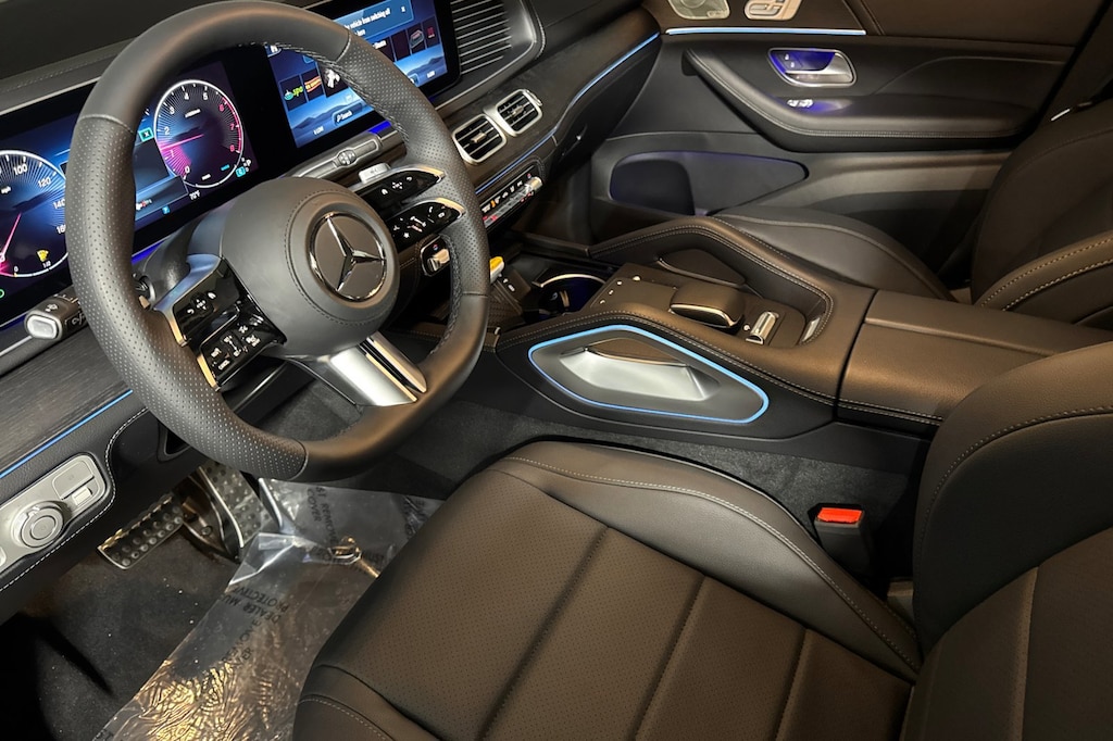 New 2025 Mercedes-Benz GLS 450 4MATIC SUV