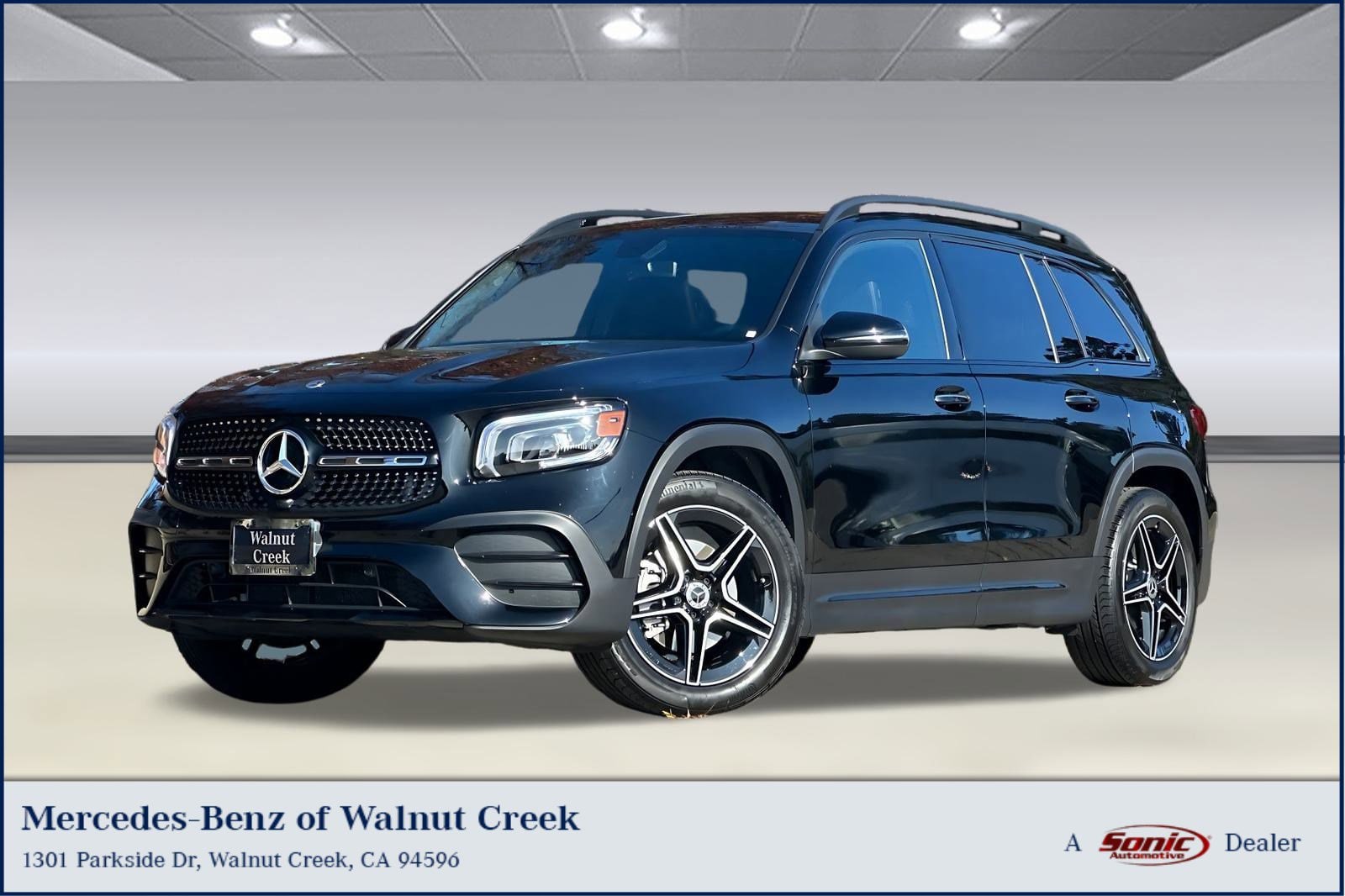 2023 Mercedes-Benz GLB Base's photo