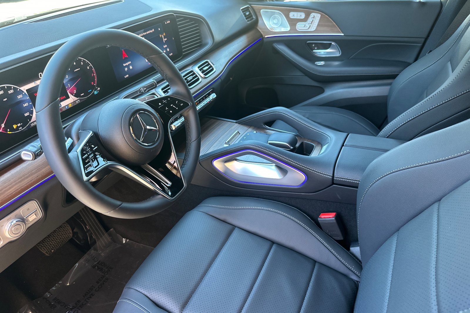 2026 Mercedes Benz GLE 350 4MATIC photo 3