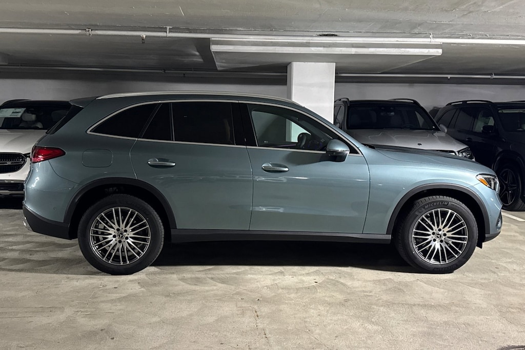 New 2026 Mercedes-Benz GLC 300 4MATIC SUV