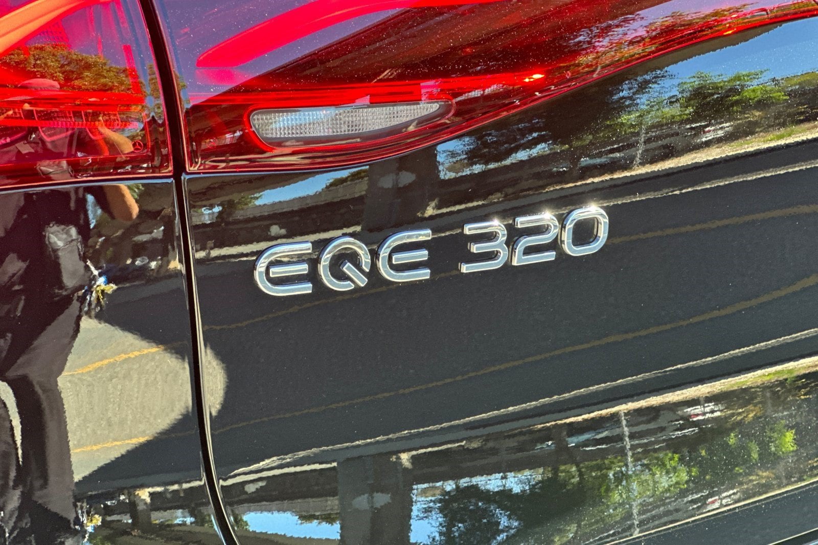 2026 Mercedes-Benz EQE SUV Base - Photo 28