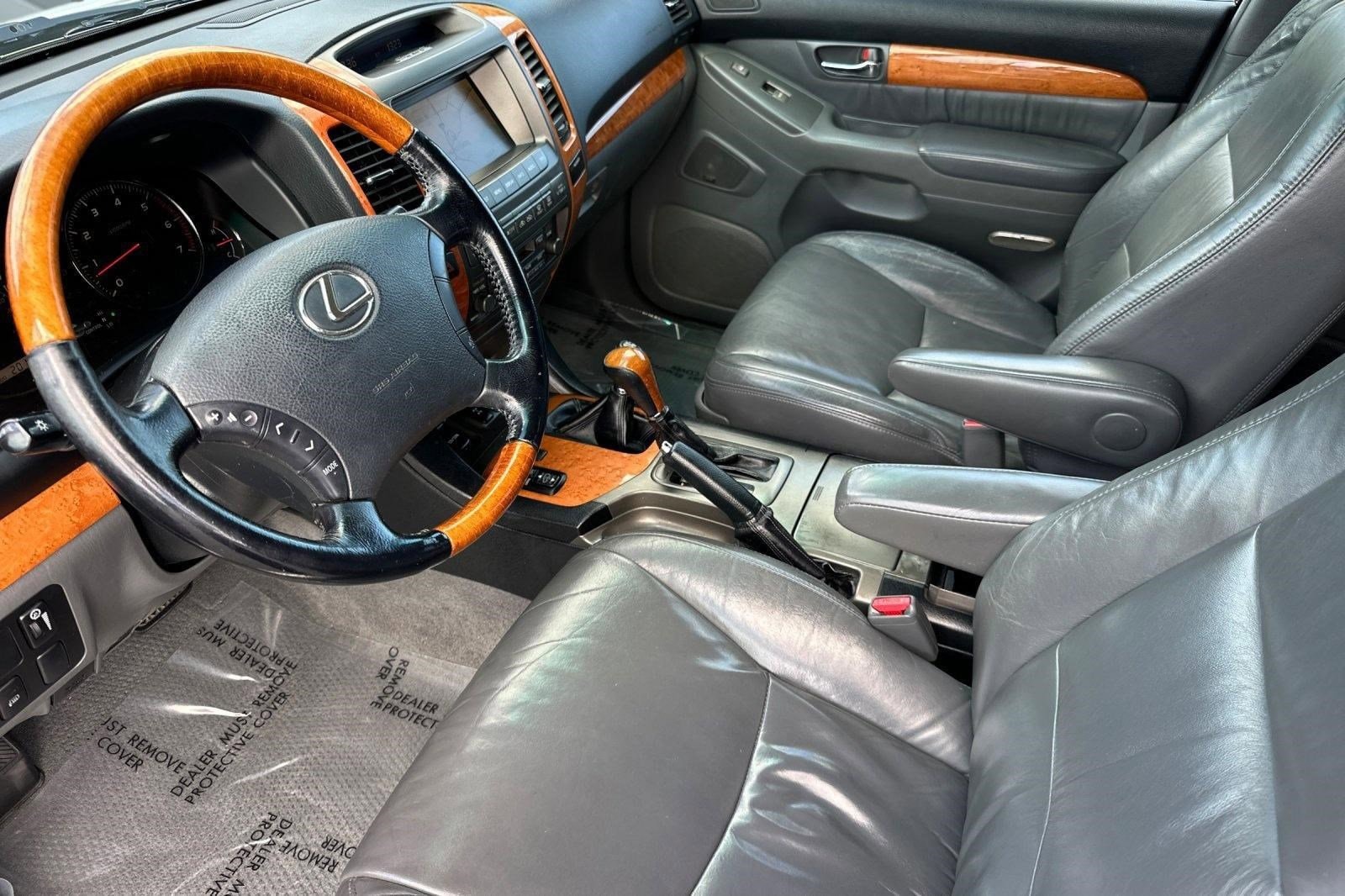 2004 LEXUS GX 470 4dr SUV 4WD photo 4